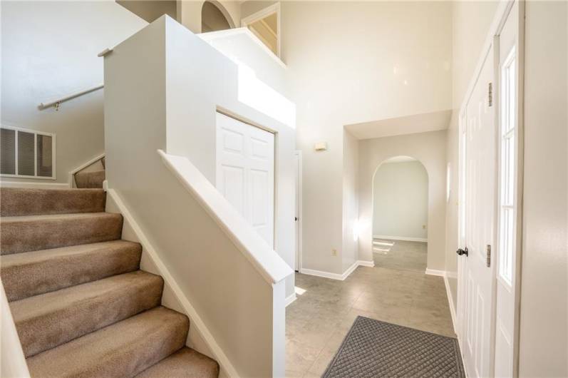 111 Stratford Ct, New Stanton, PA 15672, 4 Bedrooms Bedrooms, 10 Rooms Rooms,2.1 BathroomsBathrooms,Residential,For Sale,Stratford Ct,0,1711431