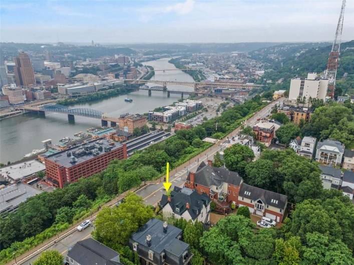 229 Grandview Ave, Pittsburgh, PA 15211, 2 Bedrooms Bedrooms, 6 Rooms Rooms,1 BathroomBathrooms,Residential,For Sale,Grandview Ave,0,1711457