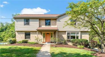 113 Bower Hill Rd, Venetia, PA 15367, 4 Bedrooms Bedrooms, 10 Rooms Rooms,2.2 BathroomsBathrooms,Residential,For Sale,Bower Hill Rd,0,1711489