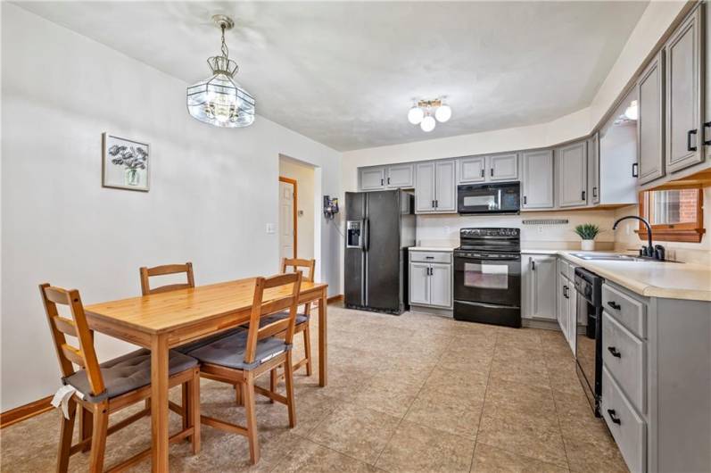 102 Whitetail Drive, Harrison City, PA 15636, 4 Bedrooms Bedrooms, 11 Rooms Rooms,2.1 BathroomsBathrooms,Residential,For Sale,Whitetail Drive,0,1711495