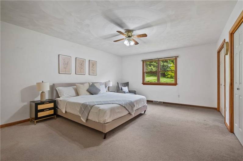 102 Whitetail Drive, Harrison City, PA 15636, 4 Bedrooms Bedrooms, 11 Rooms Rooms,2.1 BathroomsBathrooms,Residential,For Sale,Whitetail Drive,0,1711495