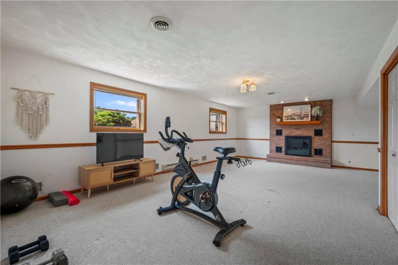 102 Whitetail Drive, Harrison City, PA 15636, 4 Bedrooms Bedrooms, 11 Rooms Rooms,2.1 BathroomsBathrooms,Residential,For Sale,Whitetail Drive,0,1711495