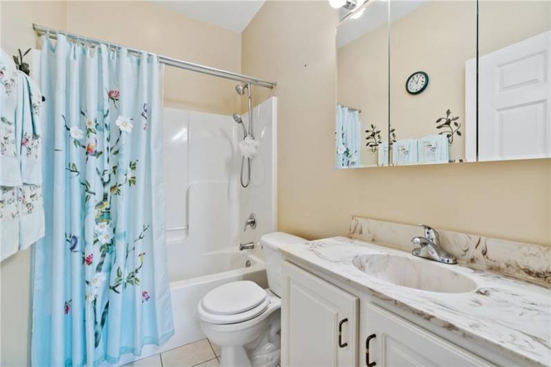 133 Canter Ln, Gibsonia, PA 15044, 3 Bedrooms Bedrooms, 7 Rooms Rooms,2.1 BathroomsBathrooms,Residential,For Sale,Canter Ln,0,1711501