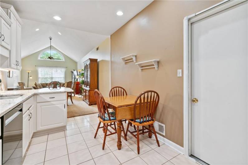 133 Canter Ln, Gibsonia, PA 15044, 3 Bedrooms Bedrooms, 7 Rooms Rooms,2.1 BathroomsBathrooms,Residential,For Sale,Canter Ln,0,1711501