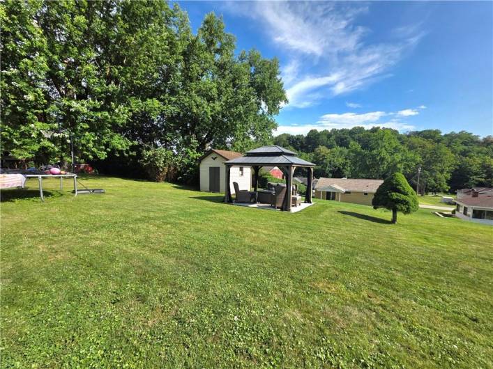 12280 Adams Dr, Irwin, PA 15642, 3 Bedrooms Bedrooms, 10 Rooms Rooms,2 BathroomsBathrooms,Residential,For Sale,Adams Dr,0,1711514