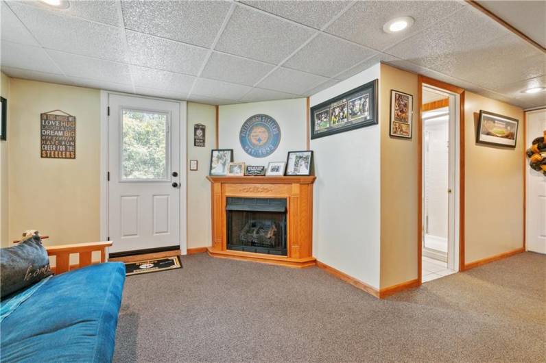 2105 Walch St, Monongahela, PA 15063, 2 Bedrooms Bedrooms, 6 Rooms Rooms,2 BathroomsBathrooms,Residential,For Sale,Walch St,0,1711530