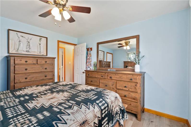2105 Walch St, Monongahela, PA 15063, 2 Bedrooms Bedrooms, 6 Rooms Rooms,2 BathroomsBathrooms,Residential,For Sale,Walch St,0,1711530