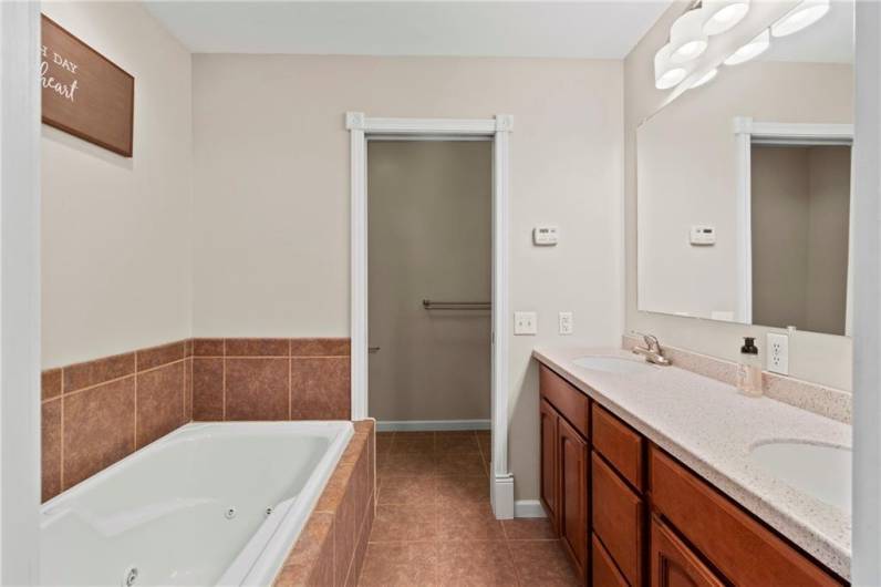 302 Kachmar Rd, Punxsutawney, PA 15767, 4 Bedrooms Bedrooms, ,2.1 BathroomsBathrooms,Residential,For Sale,Kachmar Rd,0,1711554