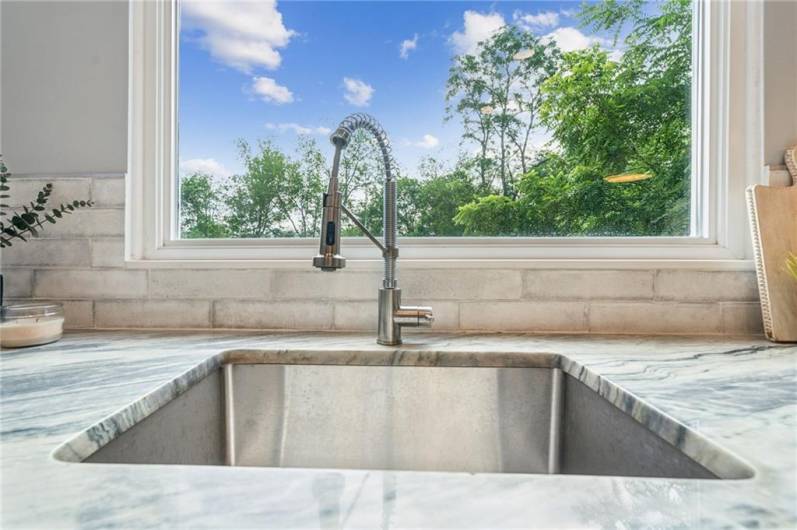 30 Forsythe Road, Pittsburgh, PA 15220, 4 Bedrooms Bedrooms, 10 Rooms Rooms,2 BathroomsBathrooms,Residential,For Sale,Forsythe Road,0,1711572