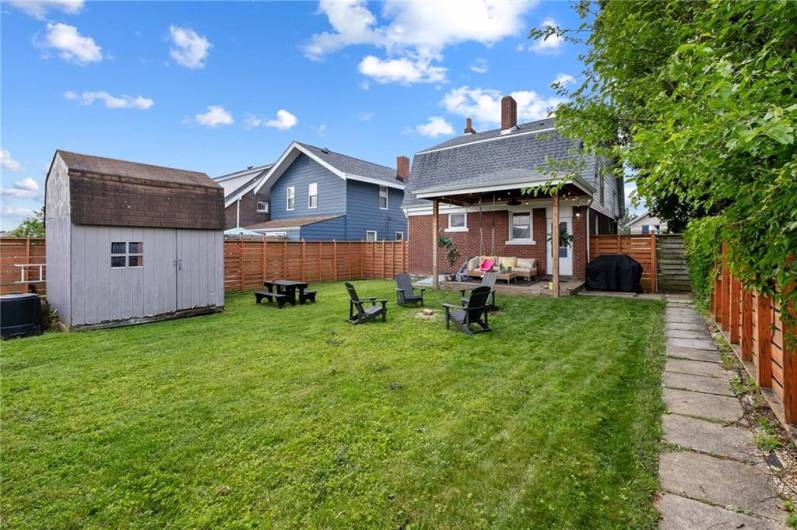 925 Fordham Ave, Pittsburgh, PA 15226, 3 Bedrooms Bedrooms, 7 Rooms Rooms,1 BathroomBathrooms,Residential,For Sale,Fordham Ave,0,1711596
