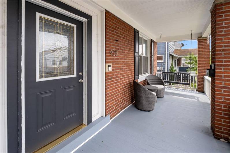 925 Fordham Ave, Pittsburgh, PA 15226, 3 Bedrooms Bedrooms, 7 Rooms Rooms,1 BathroomBathrooms,Residential,For Sale,Fordham Ave,0,1711596