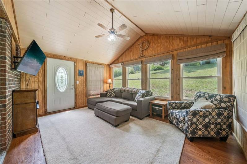 2082 Spooky Hollow Rd, Lower Burrell, PA 15068, 3 Bedrooms Bedrooms, ,1.1 BathroomsBathrooms,Residential,For Sale,Spooky Hollow Rd,0,1711619