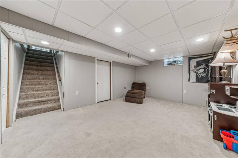 2082 Spooky Hollow Rd, Lower Burrell, PA 15068, 3 Bedrooms Bedrooms, ,1.1 BathroomsBathrooms,Residential,For Sale,Spooky Hollow Rd,0,1711619