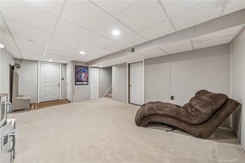 2082 Spooky Hollow Rd, Lower Burrell, PA 15068, 3 Bedrooms Bedrooms, ,1.1 BathroomsBathrooms,Residential,For Sale,Spooky Hollow Rd,0,1711619
