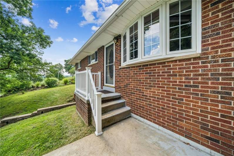 2082 Spooky Hollow Rd, Lower Burrell, PA 15068, 3 Bedrooms Bedrooms, ,1.1 BathroomsBathrooms,Residential,For Sale,Spooky Hollow Rd,0,1711619
