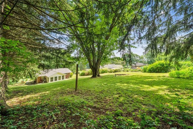 2082 Spooky Hollow Rd, Lower Burrell, PA 15068, 3 Bedrooms Bedrooms, ,1.1 BathroomsBathrooms,Residential,For Sale,Spooky Hollow Rd,0,1711619