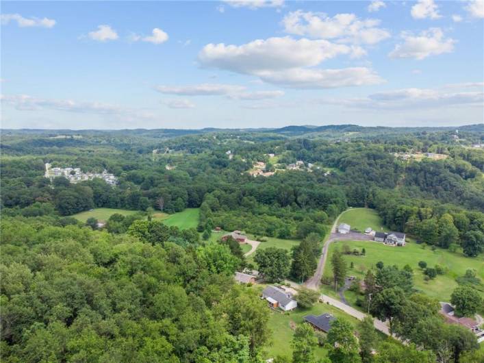 2082 Spooky Hollow Rd, Lower Burrell, PA 15068, 3 Bedrooms Bedrooms, ,1.1 BathroomsBathrooms,Residential,For Sale,Spooky Hollow Rd,0,1711619