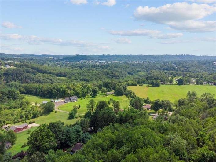 2082 Spooky Hollow Rd, Lower Burrell, PA 15068, 3 Bedrooms Bedrooms, ,1.1 BathroomsBathrooms,Residential,For Sale,Spooky Hollow Rd,0,1711619
