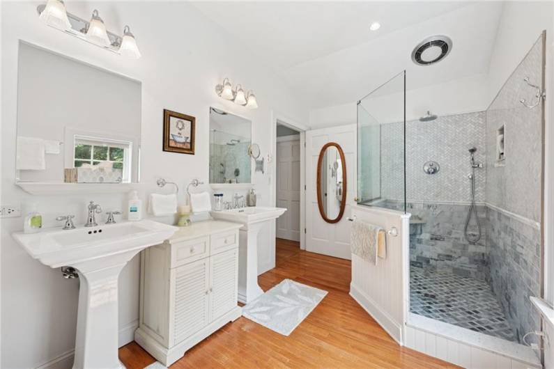 513 Austraw Rd, Ligonier, PA 15658, 4 Bedrooms Bedrooms, ,4.2 BathroomsBathrooms,Residential,For Sale,Austraw Rd,0,1711628