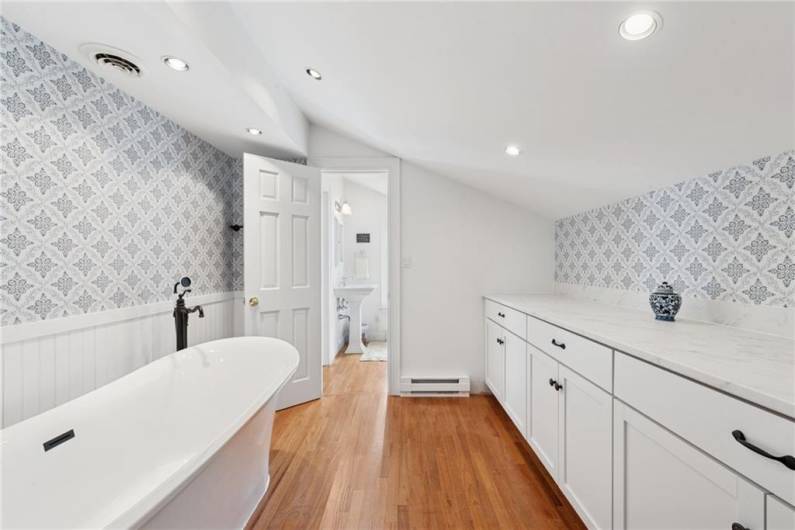 513 Austraw Rd, Ligonier, PA 15658, 4 Bedrooms Bedrooms, ,4.2 BathroomsBathrooms,Residential,For Sale,Austraw Rd,0,1711628