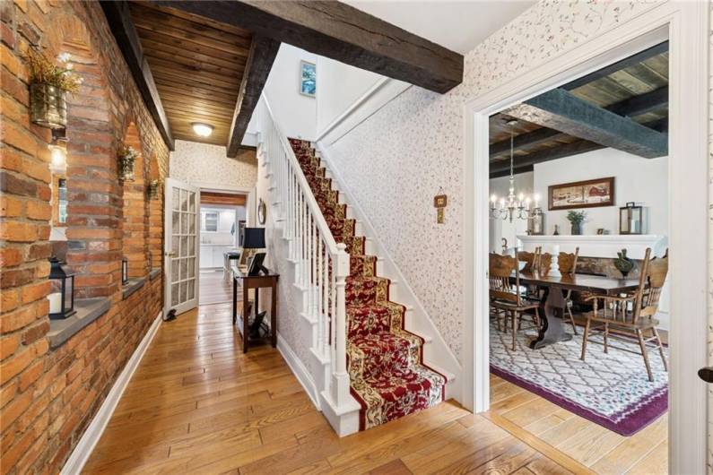 513 Austraw Rd, Ligonier, PA 15658, 4 Bedrooms Bedrooms, ,4.2 BathroomsBathrooms,Residential,For Sale,Austraw Rd,0,1711628