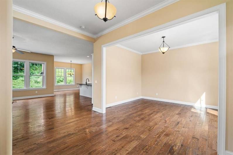 707 Onondaga Cir, Mars, PA 16046, 4 Bedrooms Bedrooms, 11 Rooms Rooms,2.2 BathroomsBathrooms,Residential,For Sale,Onondaga Cir,0,1711663