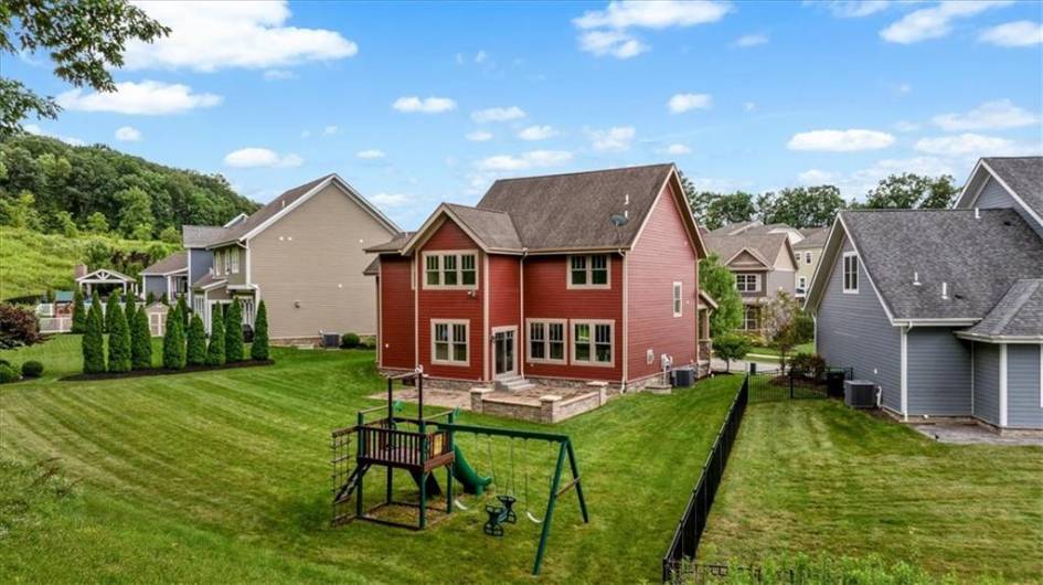 707 Onondaga Cir, Mars, PA 16046, 4 Bedrooms Bedrooms, 11 Rooms Rooms,2.2 BathroomsBathrooms,Residential,For Sale,Onondaga Cir,0,1711663