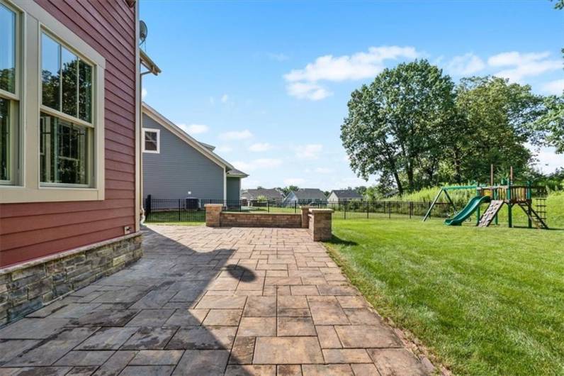 707 Onondaga Cir, Mars, PA 16046, 4 Bedrooms Bedrooms, 11 Rooms Rooms,2.2 BathroomsBathrooms,Residential,For Sale,Onondaga Cir,0,1711663
