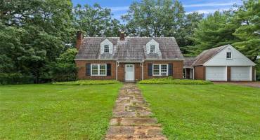 200 Crestmont Rd, Pittsburgh, PA 15237, 4 Bedrooms Bedrooms, 10 Rooms Rooms,2.1 BathroomsBathrooms,Residential,For Sale,Crestmont Rd,0,1711666