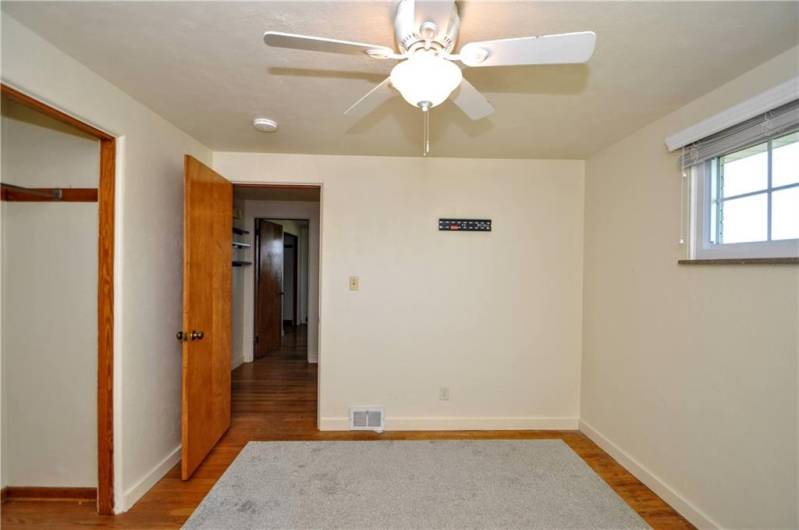 16 Jackson Dr, Monessen, PA 15062, 3 Bedrooms Bedrooms, 5 Rooms Rooms,2 BathroomsBathrooms,Residential,For Sale,Jackson Dr,0,1711670