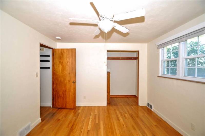 16 Jackson Dr, Monessen, PA 15062, 3 Bedrooms Bedrooms, 5 Rooms Rooms,2 BathroomsBathrooms,Residential,For Sale,Jackson Dr,0,1711670