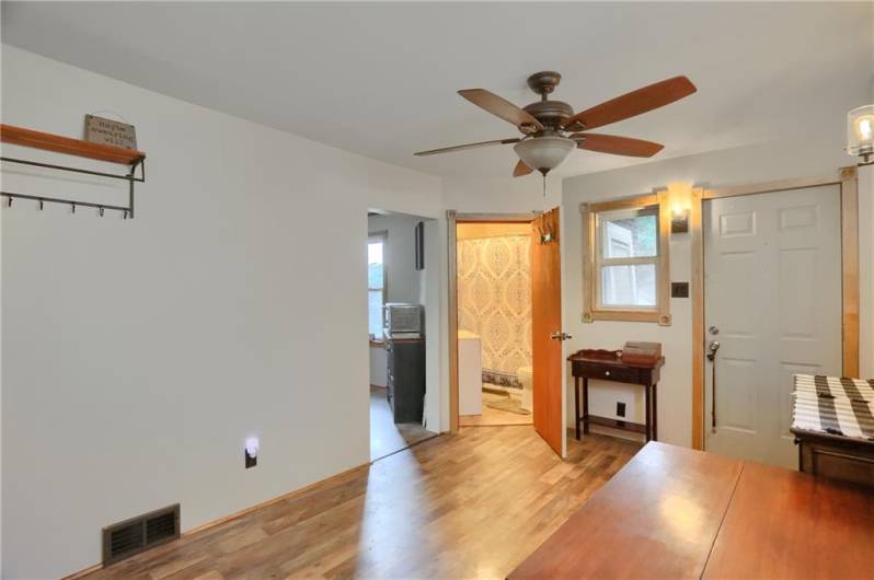 736 Penn Ave, Midland, PA 15059, 3 Bedrooms Bedrooms, 9 Rooms Rooms,2 BathroomsBathrooms,Residential,For Sale,Penn Ave,0,1711684