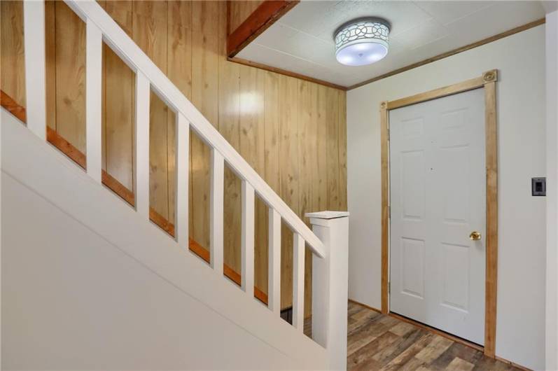 736 Penn Ave, Midland, PA 15059, 3 Bedrooms Bedrooms, 9 Rooms Rooms,2 BathroomsBathrooms,Residential,For Sale,Penn Ave,0,1711684