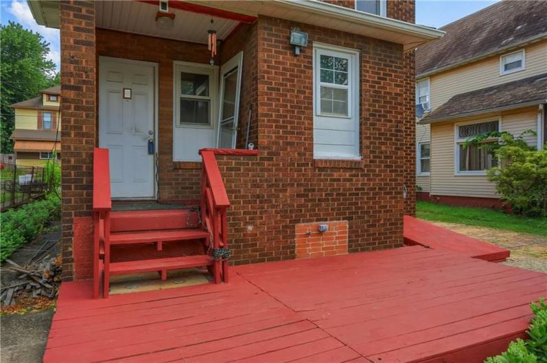 736 Penn Ave, Midland, PA 15059, 3 Bedrooms Bedrooms, 9 Rooms Rooms,2 BathroomsBathrooms,Residential,For Sale,Penn Ave,0,1711684