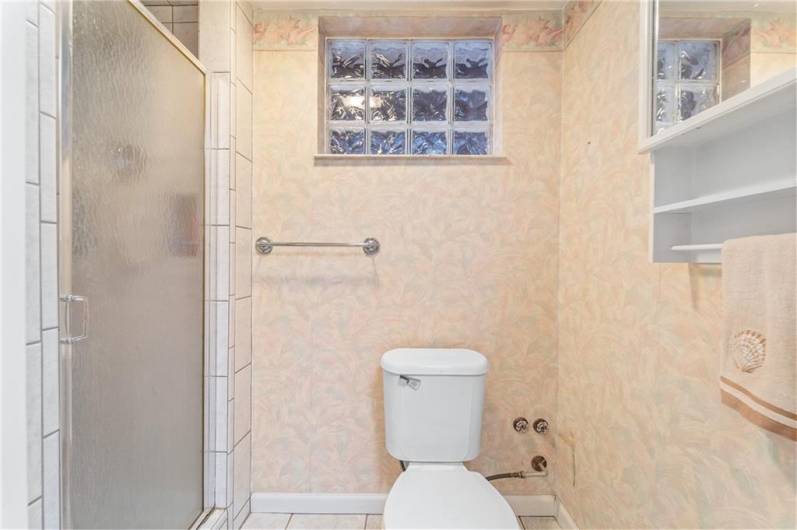37 Wilson Ave, Cecil, PA 15321, 3 Bedrooms Bedrooms, 6 Rooms Rooms,2 BathroomsBathrooms,Residential,For Sale,Wilson Ave,0,1711688