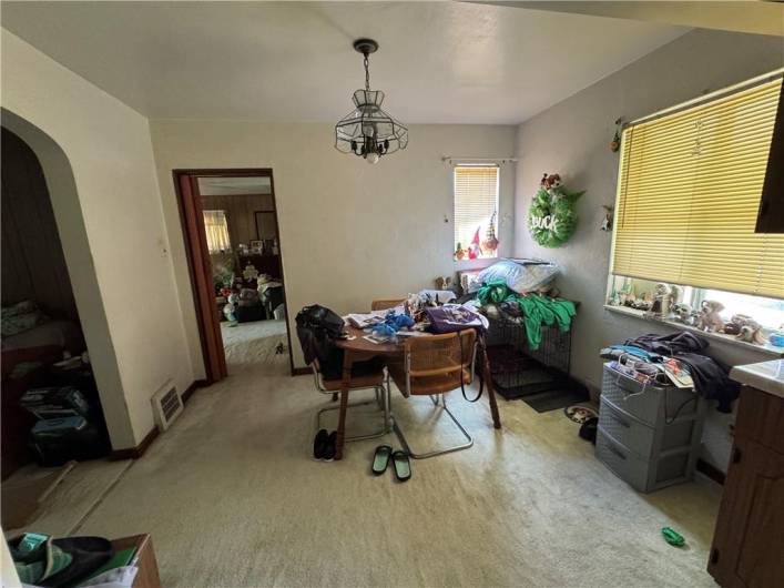 5322 Fredanna St, Pittsburgh, PA 15207, 3 Bedrooms Bedrooms, 7 Rooms Rooms,2 BathroomsBathrooms,Residential,For Sale,Fredanna St,0,1711699