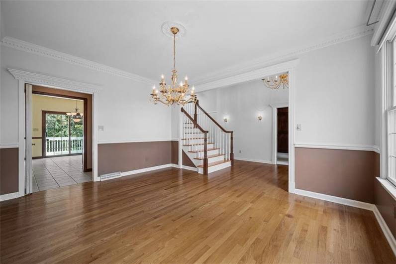 247 Erin Drive, Cranberry Township, PA 16066, 4 Bedrooms Bedrooms, 10 Rooms Rooms,3.1 BathroomsBathrooms,Residential,For Sale,Erin Drive,0,1711700