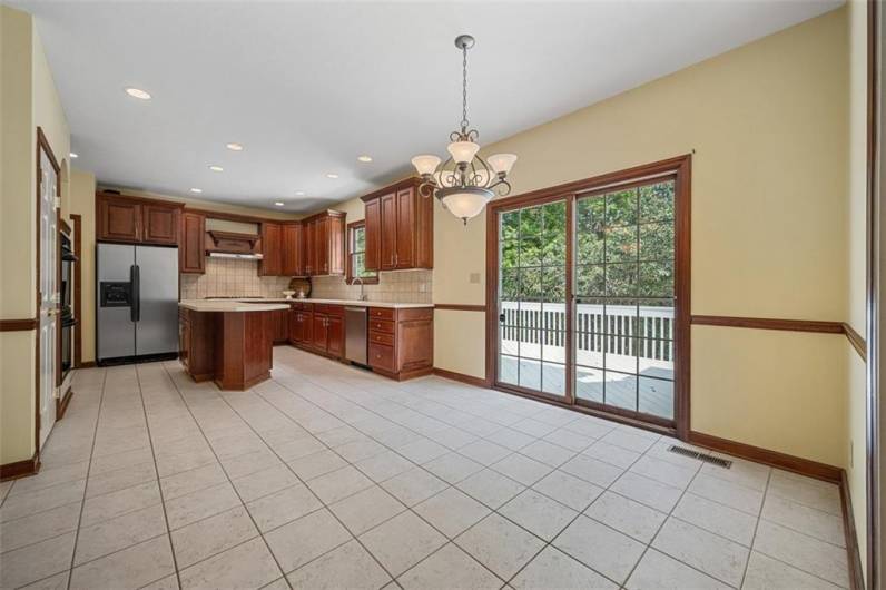 247 Erin Drive, Cranberry Township, PA 16066, 4 Bedrooms Bedrooms, 10 Rooms Rooms,3.1 BathroomsBathrooms,Residential,For Sale,Erin Drive,0,1711700