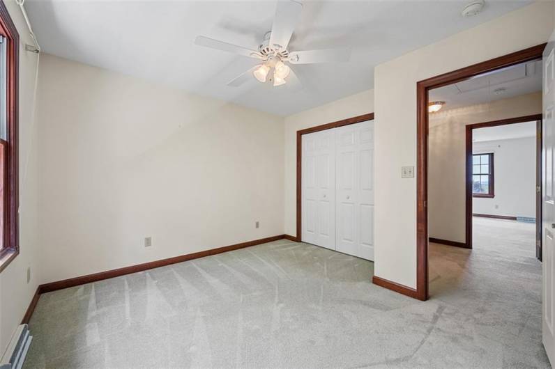 247 Erin Drive, Cranberry Township, PA 16066, 4 Bedrooms Bedrooms, 10 Rooms Rooms,3.1 BathroomsBathrooms,Residential,For Sale,Erin Drive,0,1711700