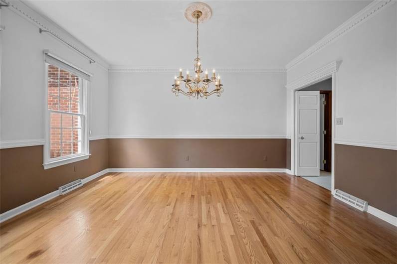 247 Erin Drive, Cranberry Township, PA 16066, 4 Bedrooms Bedrooms, 10 Rooms Rooms,3.1 BathroomsBathrooms,Residential,For Sale,Erin Drive,0,1711700