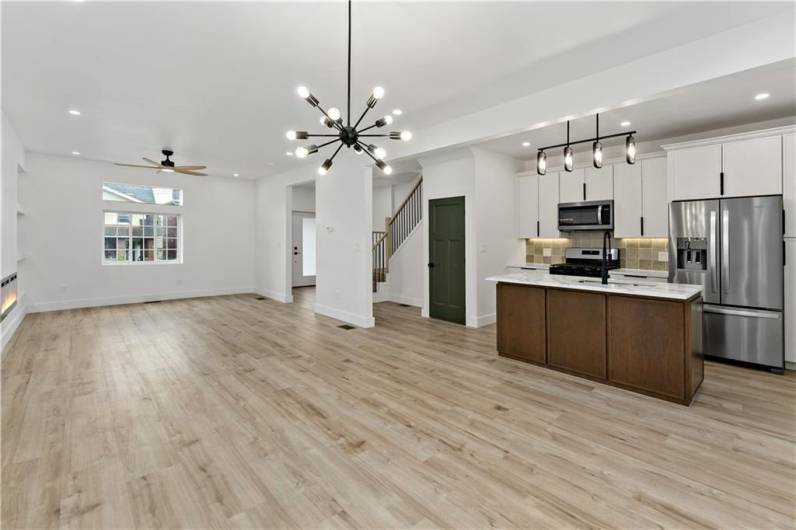 7211 Whipple St, Pittsburgh, PA 15218, 4 Bedrooms Bedrooms, 8 Rooms Rooms,2.1 BathroomsBathrooms,Residential,For Sale,Whipple St,0,1711706