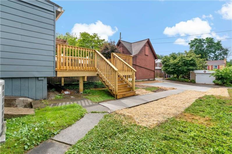 7211 Whipple St, Pittsburgh, PA 15218, 4 Bedrooms Bedrooms, 8 Rooms Rooms,2.1 BathroomsBathrooms,Residential,For Sale,Whipple St,0,1711706