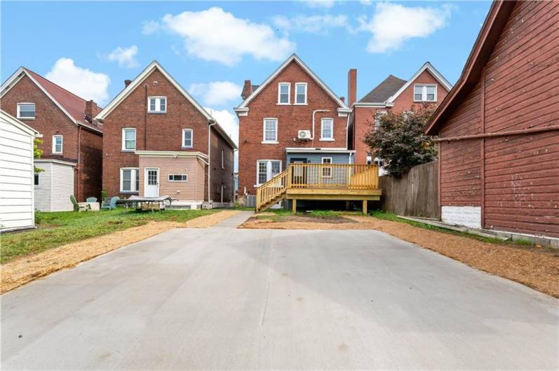 7211 Whipple St, Pittsburgh, PA 15218, 4 Bedrooms Bedrooms, 8 Rooms Rooms,2.1 BathroomsBathrooms,Residential,For Sale,Whipple St,0,1711706