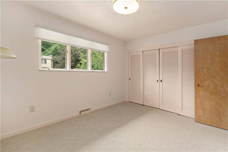 2306 Marbury Rd, Pittsburgh, PA 15221, 2 Bedrooms Bedrooms, ,2 BathroomsBathrooms,Lease,For Sale,Marbury Rd,0,1711709