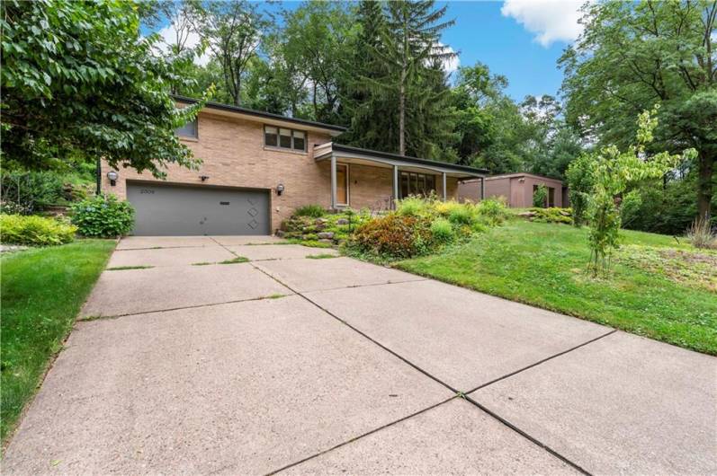 2306 Marbury Rd, Pittsburgh, PA 15221, 2 Bedrooms Bedrooms, ,2 BathroomsBathrooms,Lease,For Sale,Marbury Rd,0,1711709