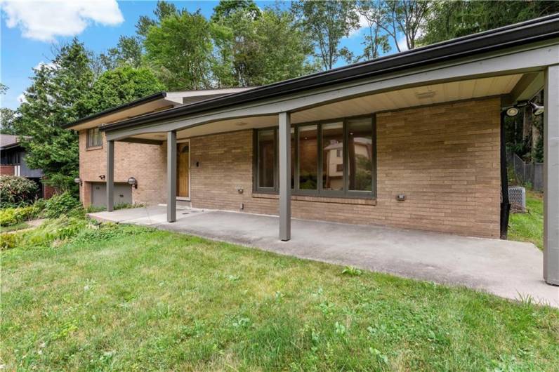 2306 Marbury Rd, Pittsburgh, PA 15221, 2 Bedrooms Bedrooms, ,2 BathroomsBathrooms,Lease,For Sale,Marbury Rd,0,1711709