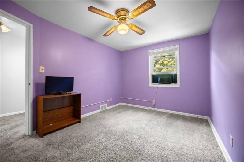 7163 Tilden St, Pittsburgh, PA 15206, 2 Bedrooms Bedrooms, ,1 BathroomBathrooms,Residential,For Sale,Tilden St,0,1711710