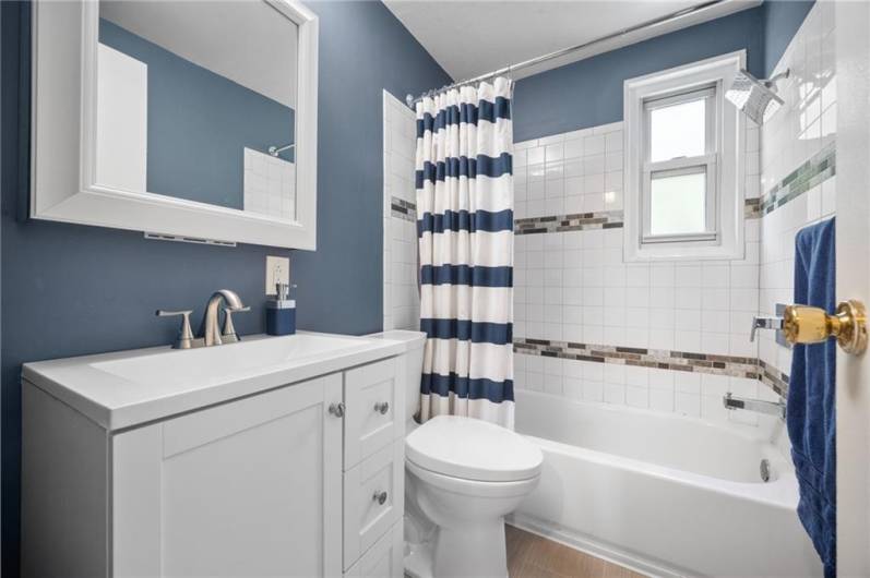 7163 Tilden St, Pittsburgh, PA 15206, 2 Bedrooms Bedrooms, ,1 BathroomBathrooms,Residential,For Sale,Tilden St,0,1711710