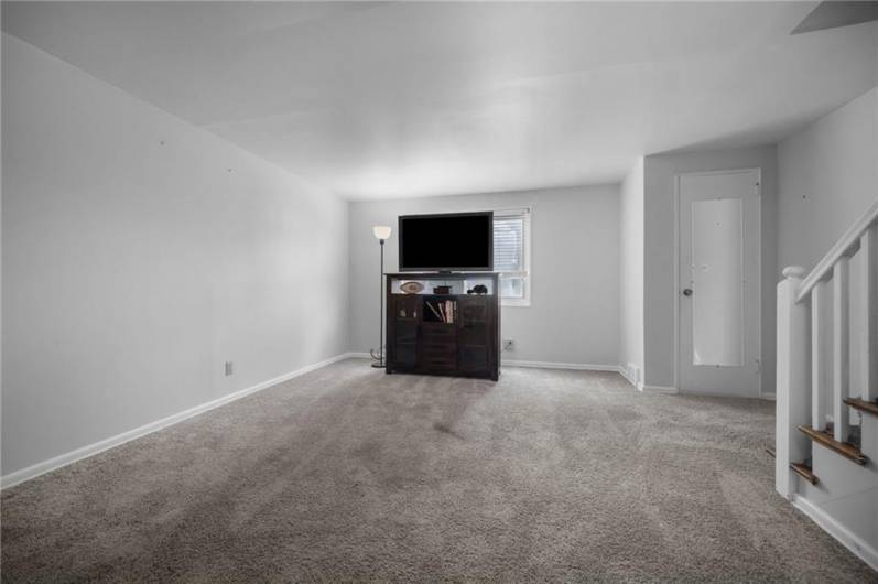 7163 Tilden St, Pittsburgh, PA 15206, 2 Bedrooms Bedrooms, ,1 BathroomBathrooms,Residential,For Sale,Tilden St,0,1711710
