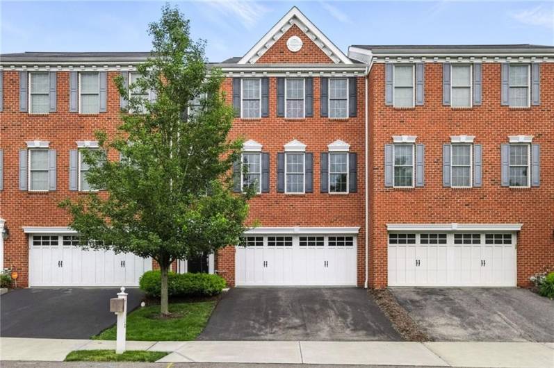350 Marshall Heights Dr, Wexford, PA 15090, 3 Bedrooms Bedrooms, 8 Rooms Rooms,2.1 BathroomsBathrooms,Residential,For Sale,Marshall Heights Dr,0,1711714